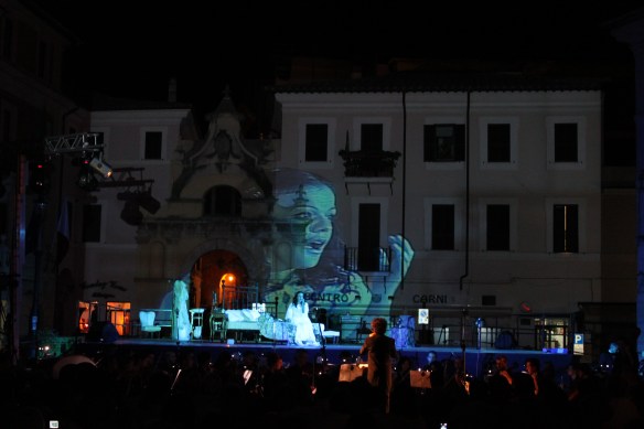 OPERA LIRICA IN PIAZZA - scenografie video_13