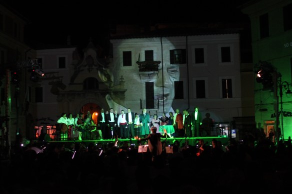OPERA LIRICA IN PIAZZA - scenografie video_21