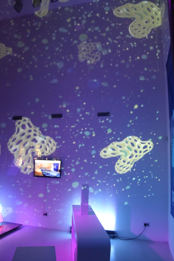 fuorisalone milano 2013 ZONA TORTONA SAMSUNG CHEMICAL_21