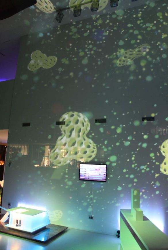 fuorisalone milano 2013 ZONA TORTONA SAMSUNG CHEMICAL_24_1