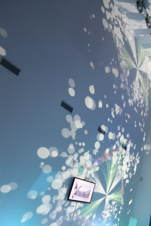 fuorisalone milano 2013 ZONA TORTONA SAMSUNG CHEMICAL_3