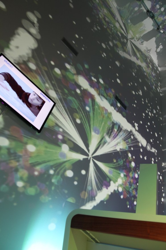 SALONE DEL MOBILE 2013 ZONA TORTONA_23