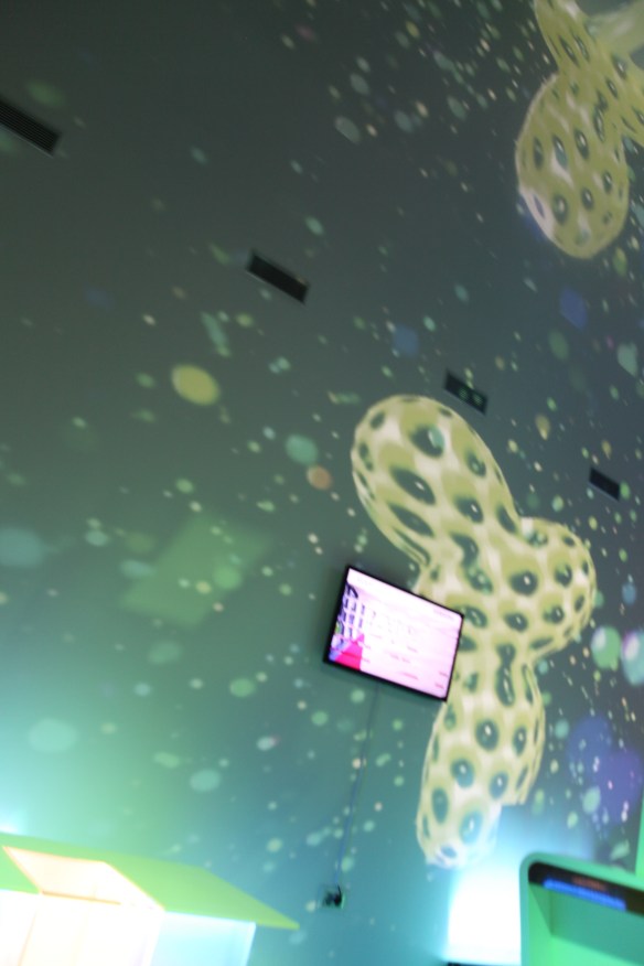 VIDEOINSTALLAZIONE FUORISALONE MILANO 2013 MILAN DESIGN WEEK _21