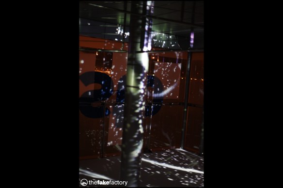 THE FAKE FACTORY _LIGHT ART 2001 - 2013_00008_1