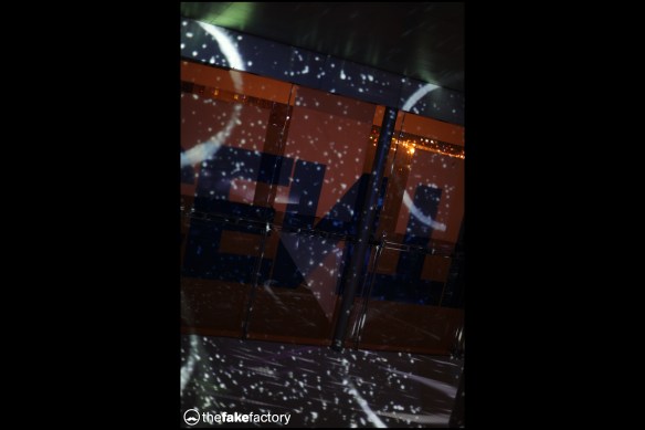 THE FAKE FACTORY _LIGHT ART 2001 - 2013_00016_1