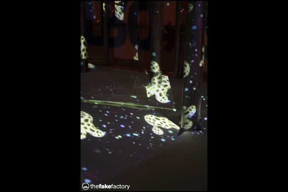 THE FAKE FACTORY _LIGHT ART 2001 - 2013_00022_1