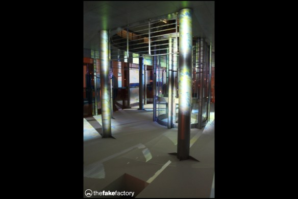 THE FAKE FACTORY _LIGHT ART 2001 - 2013_00045_1