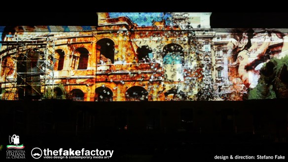 FEDERICO FELLINI . beyond LA DOLCE VITA _18425