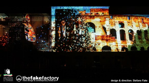 FEDERICO FELLINI . beyond LA DOLCE VITA _18738