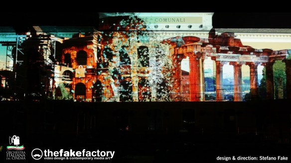 FEDERICO FELLINI . beyond LA DOLCE VITA _20628