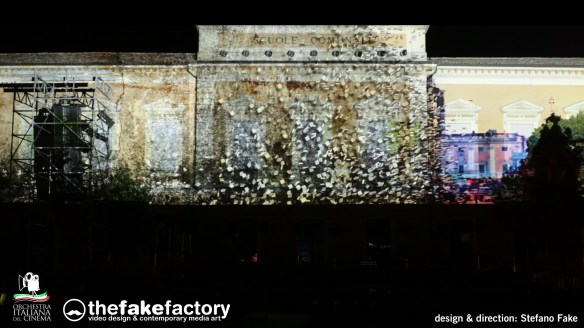 FEDERICO FELLINI . beyond LA DOLCE VITA _22653