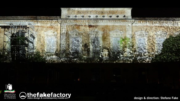 FEDERICO FELLINI . beyond LA DOLCE VITA _22727