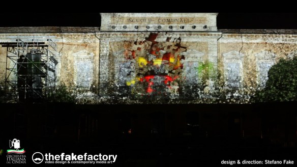 FEDERICO FELLINI . beyond LA DOLCE VITA _22748