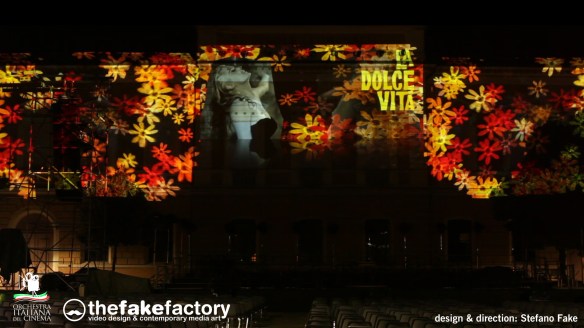 FEDERICO FELLINI . beyond LA DOLCE VITA _30177