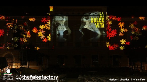 FEDERICO FELLINI . beyond LA DOLCE VITA _30210