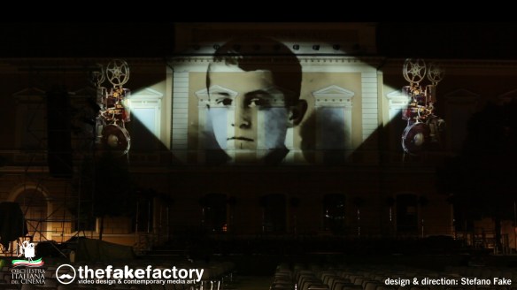 FEDERICO FELLINI . beyond LA DOLCE VITA _34874