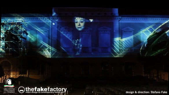 FEDERICO FELLINI . beyond LA DOLCE VITA _66882