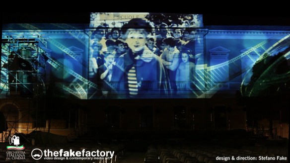 FEDERICO FELLINI . beyond LA DOLCE VITA _67321