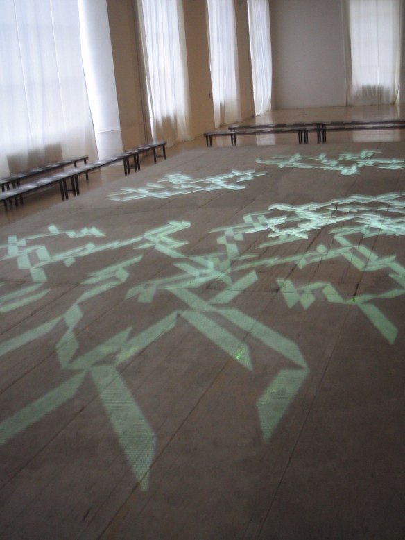 STEFANO FAKE fashion show abstract art intallation 2005_12