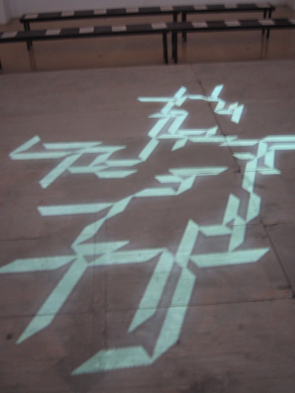 STEFANO FAKE fashion show abstract art intallation 2005_8