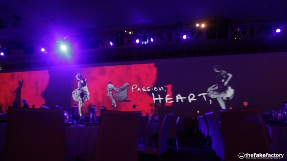 GUESS 3D HOLOGRAPHIC FASHION SHOW RUNAWAY 2014_00320