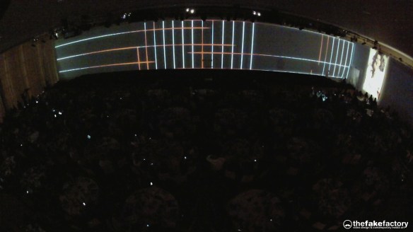 GUESS 3D HOLOGRAPHIC FASHION SHOW RUNAWAY 2014_00851