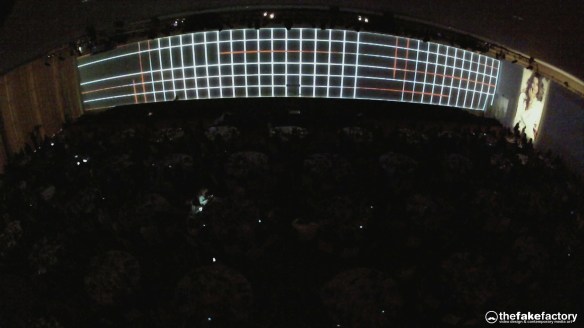 GUESS 3D HOLOGRAPHIC FASHION SHOW RUNAWAY 2014_00927