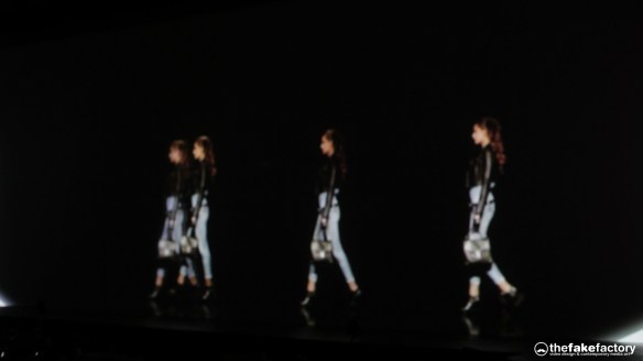 GUESS 3D HOLOGRAPHIC FASHION SHOW RUNAWAY 2014_06670