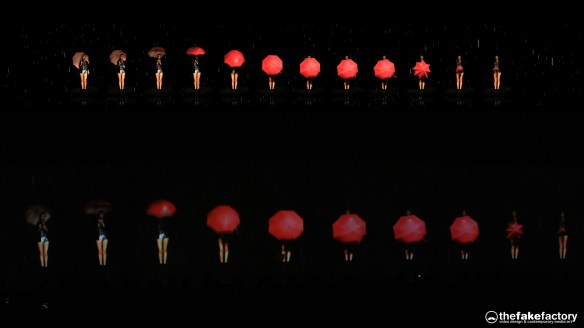 GUESS 3D HOLOGRAPHIC FASHION SHOW RUNAWAY 2014_07097