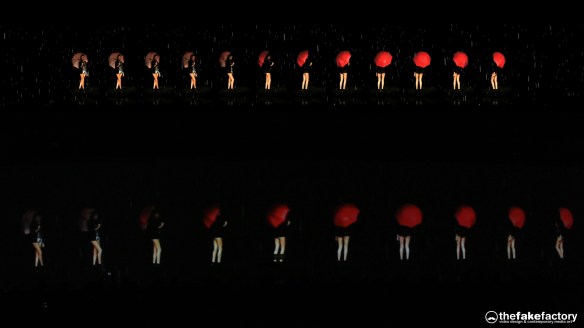 GUESS 3D HOLOGRAPHIC FASHION SHOW RUNAWAY 2014_07334