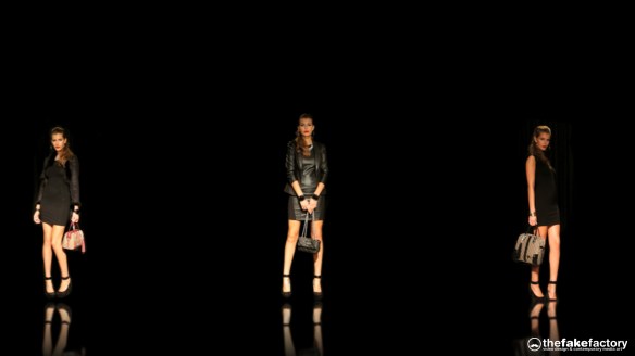 GUESS 3D HOLOGRAPHIC FASHION SHOW RUNAWAY 2014_10549