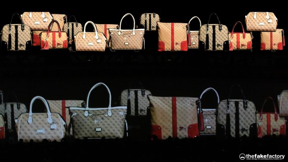 GUESS 3D HOLOGRAPHIC FASHION SHOW RUNAWAY 2014_10790