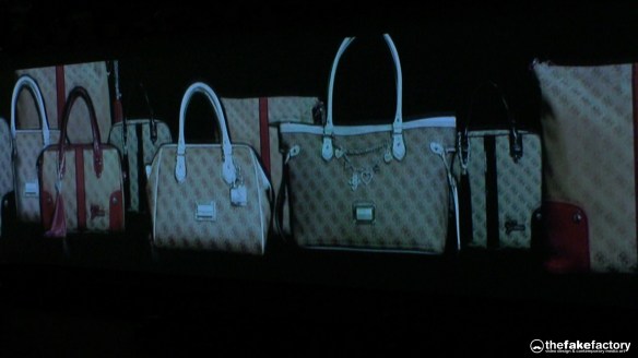 GUESS 3D HOLOGRAPHIC FASHION SHOW RUNAWAY 2014_10914