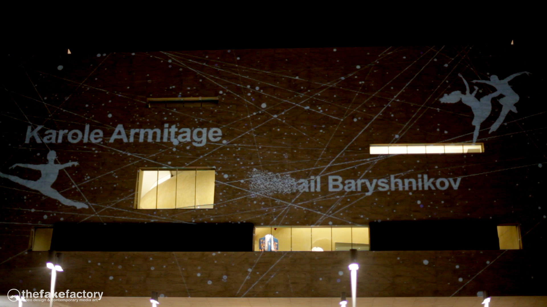 OPERA VIDEOMAPPING BACKSTAGE_38015