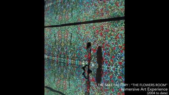 the fake factory the flowers room_00038