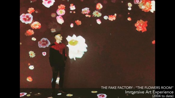 the fake factory the flowers room_00209
