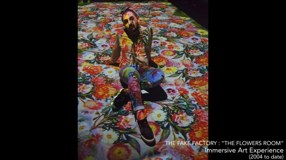 the fake factory the flowers room_00249