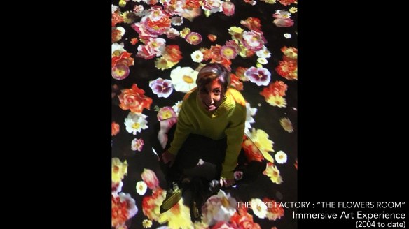 the fake factory the flowers room_00271