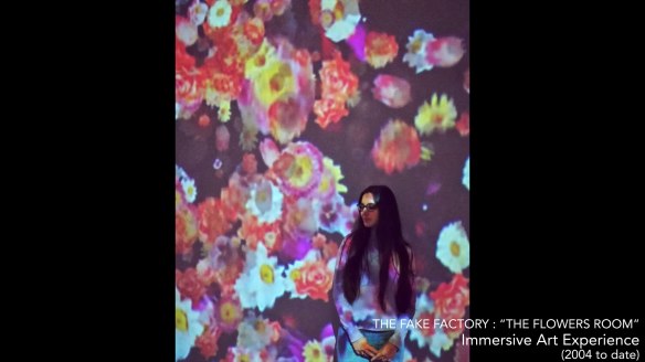 the fake factory the flowers room_00335