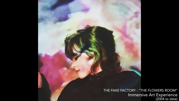 the fake factory the flowers room_00345